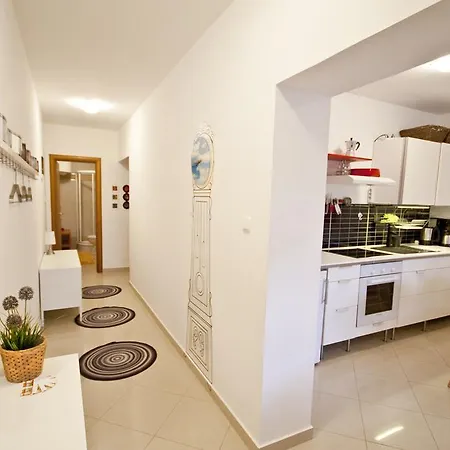 Appartamento Adela *