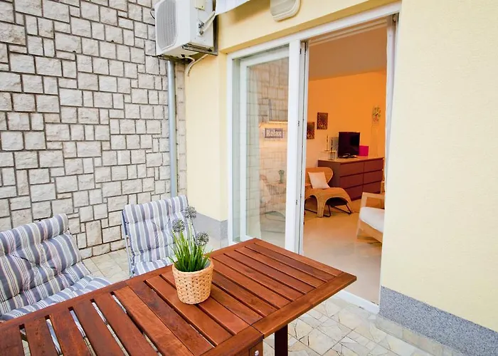 Apartman Adela