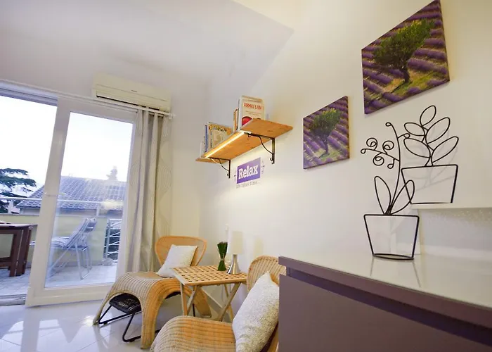 Apartman Adela *